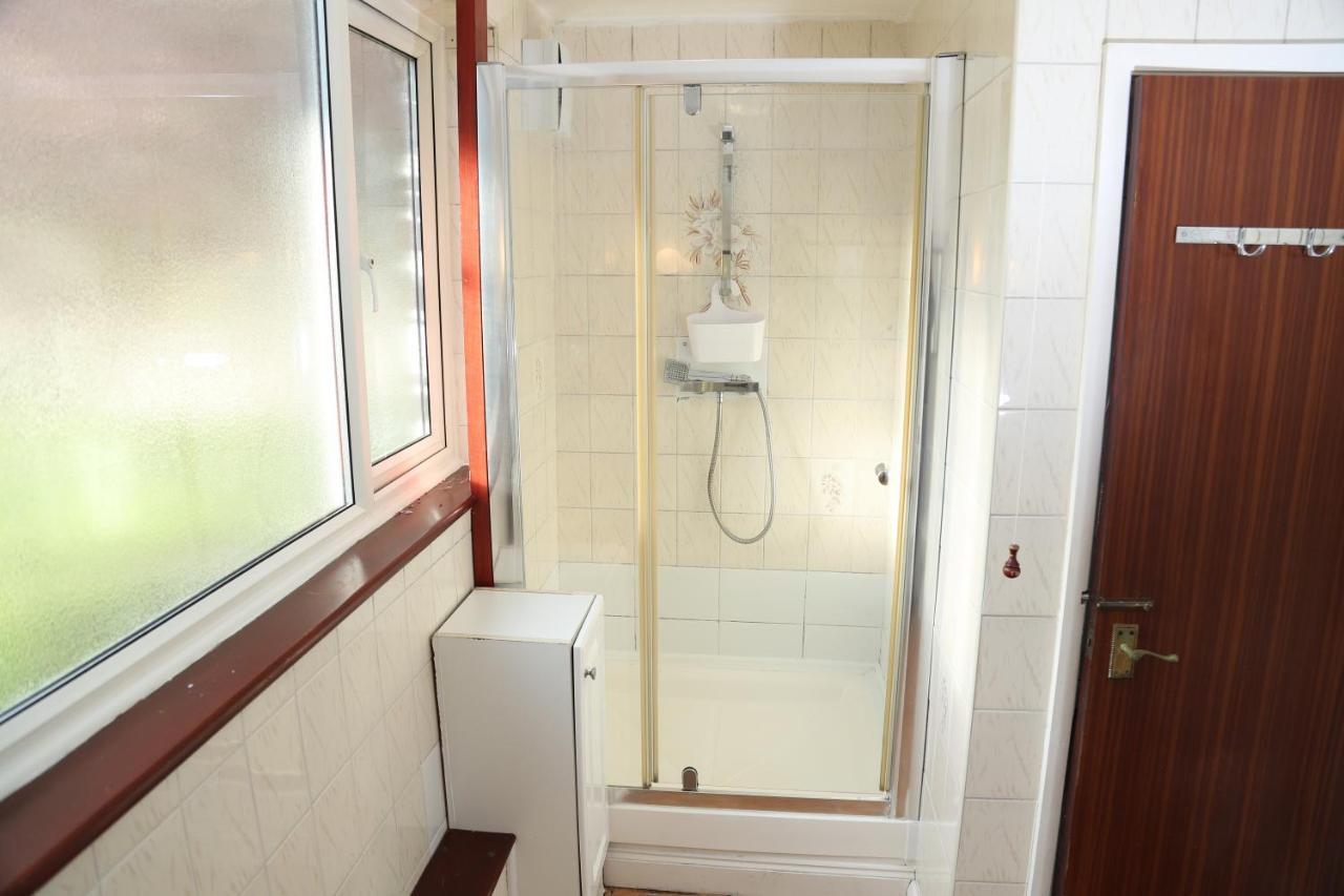 Cosy 3-Bed Bungalow Nec Airport Close To Amenities Birmingham Eksteriør billede